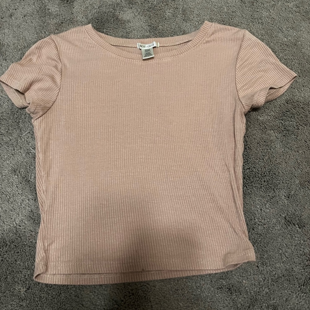 Medium Bozzolo Peach colored crop top